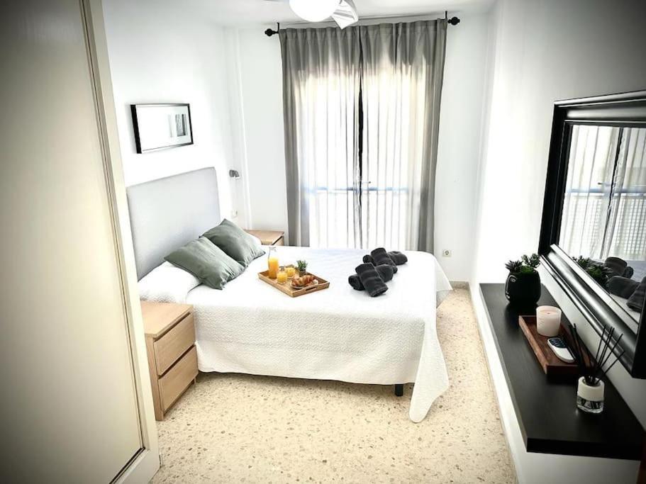 Apartament El Rincon De Apolo. Atico Con Aparcamiento Gratis. Malaga Zewnętrze zdjęcie