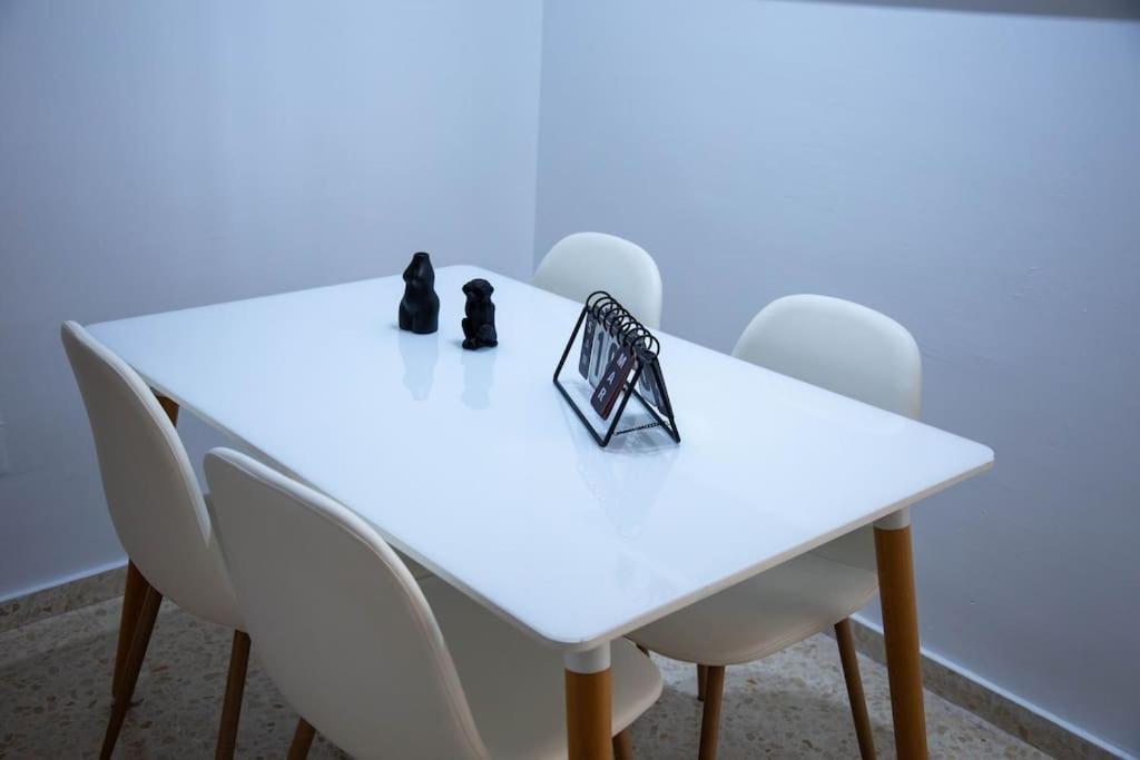 Apartament El Rincon De Apolo. Atico Con Aparcamiento Gratis. Malaga Zewnętrze zdjęcie
