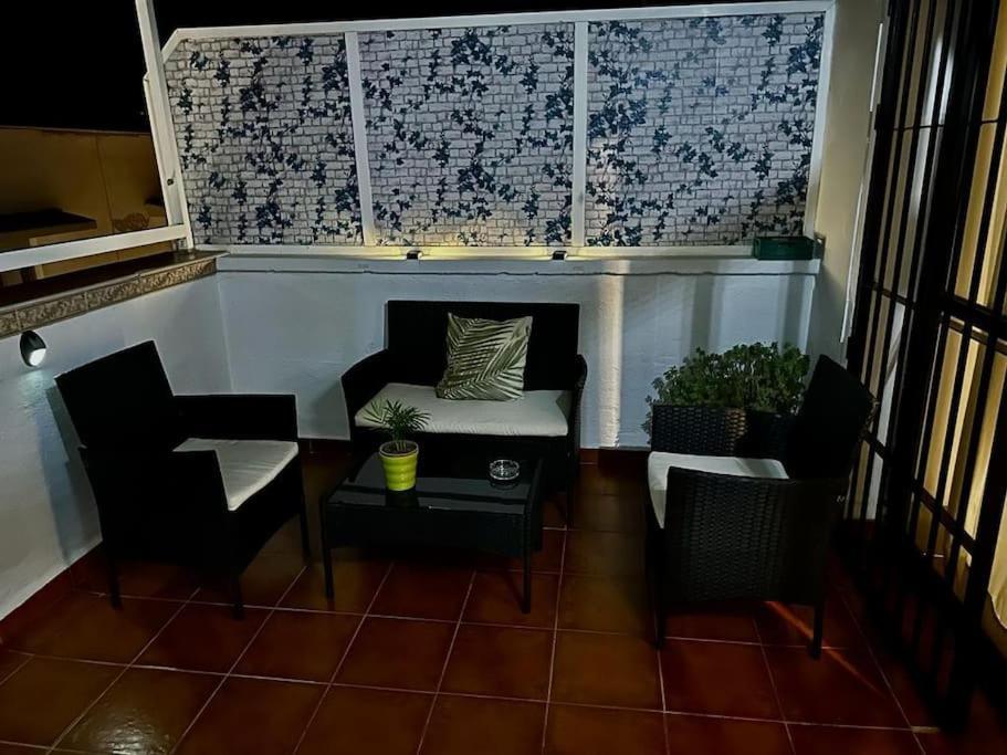Apartament El Rincon De Apolo. Atico Con Aparcamiento Gratis. Malaga Zewnętrze zdjęcie